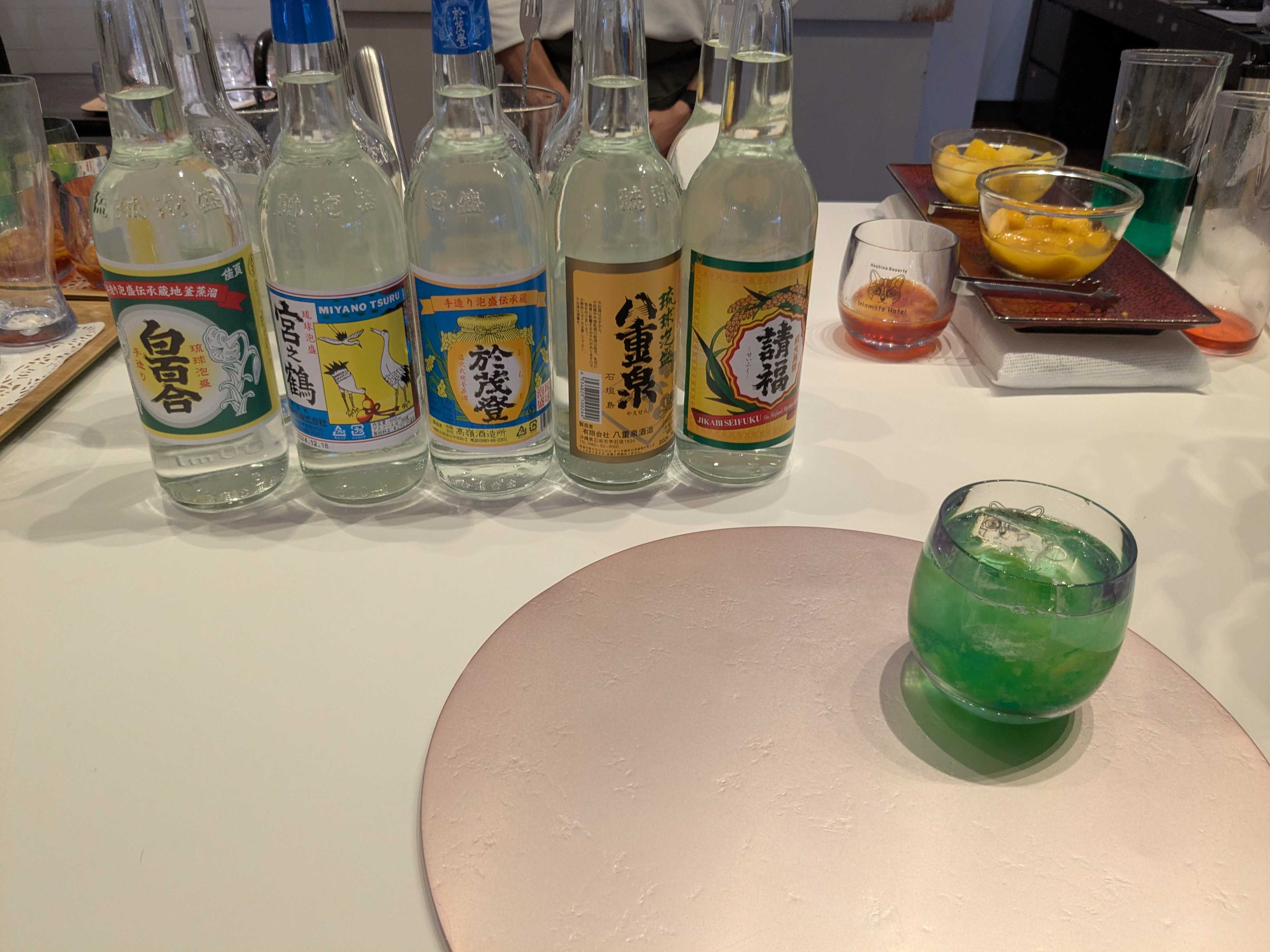 西表島ホテル by 星野リゾート 夕食ビュッフェ　内容　メニュー　泡盛を使ったオリジナルカクテル