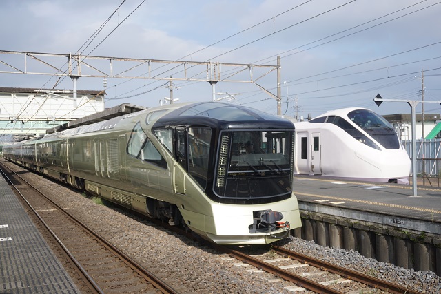TRAIN SUITE 「四季島」 試運転 で出会う 常磐線 車両2