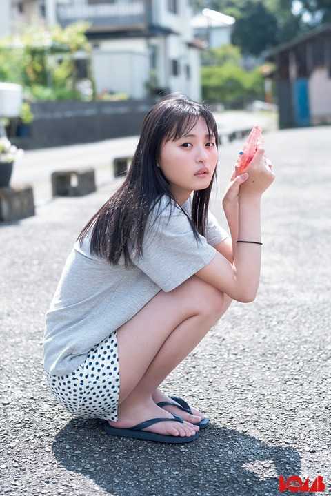 ☆乃木坂46♪遠藤さくら＆川崎桜『BOMB8月号』掲載グラビア公開！ | ルゼルの情報日記 - 楽天ブログ