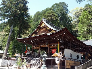 日牟禮八幡宮.jpg