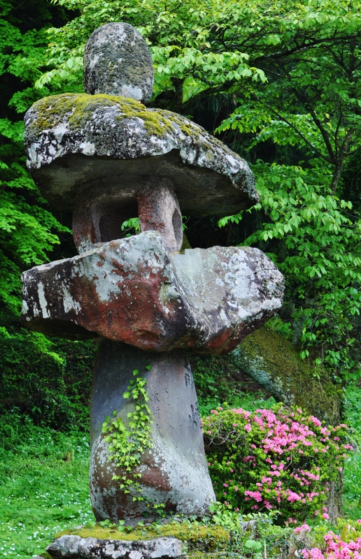 Ａ・灯篭.jpg