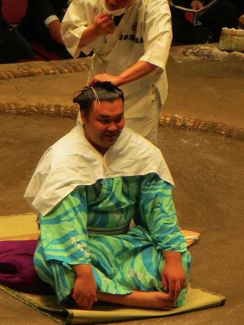 敢闘賞 霧島・・・とは？ KIRISHIMA 2代目霧島 音羽山部屋 霧島