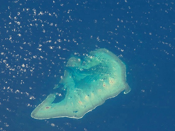 VK9AR 島.jpg