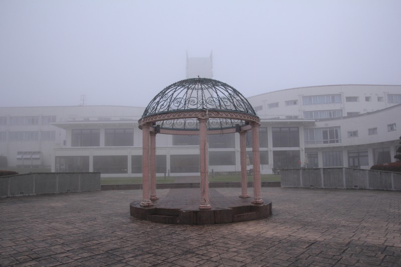 山中湖_002霧のモニュメント.jpg