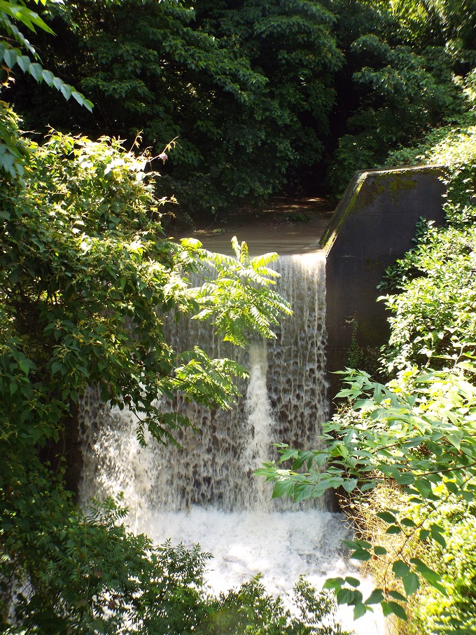 神原川砂防堤