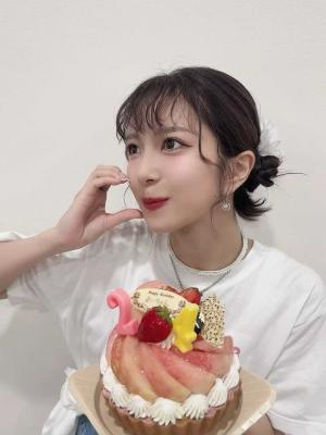 宮本佳林・稲場愛香（Juice=Juice）】週刊少年チャンピオンの