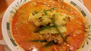 モツ野菜ラーメン.jpg