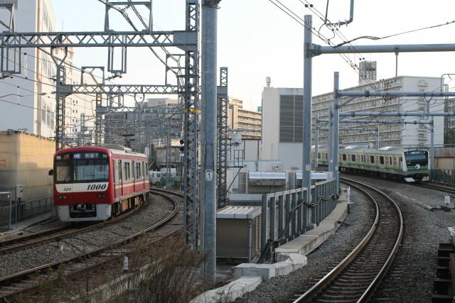 横浜線 E233系 デビュー.始動マーク3