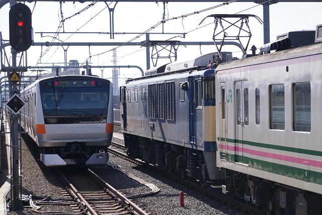 EF64 1032牽引 107系 R3+R4+R5+R9編成 8両長野行き配給3