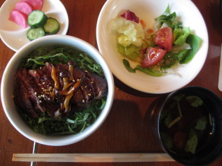 満天星牛ステーキ丼.JPG