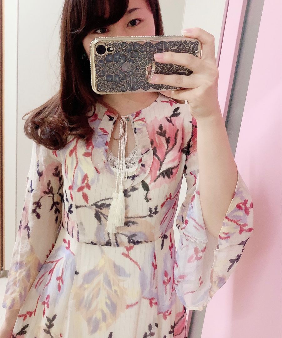 美しすぎる💖石原さとみちゃん着用のMAX＆CO. リーフドレス