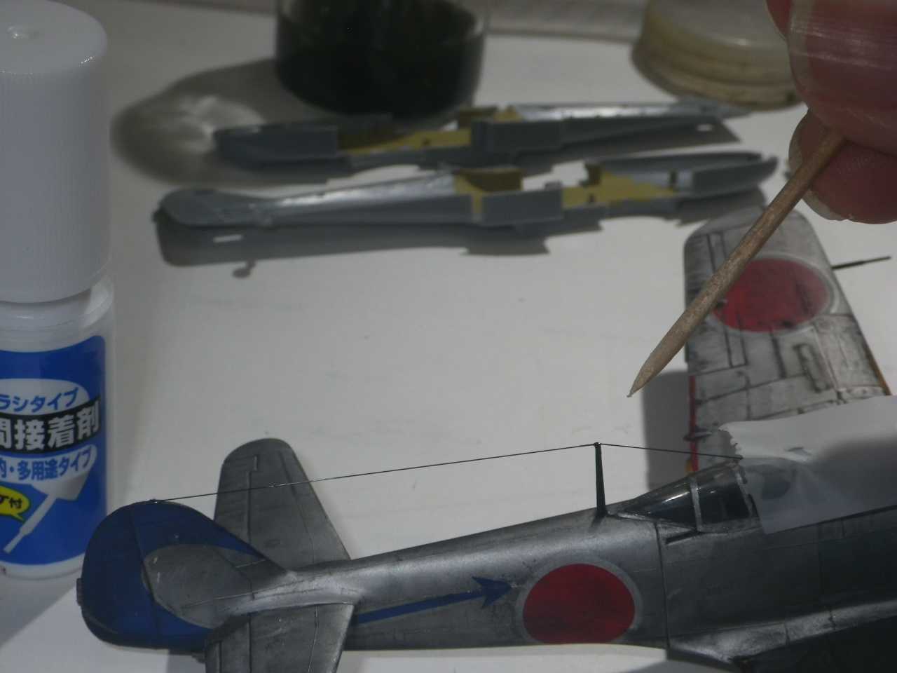 ⑲2022_1101 ﾊｾｶﾞﾜ 1／72 日本陸軍 中島 四式戦闘機 疾風 アンテナ線張り | 54歳出戻りモデラー奮戦記 - 楽天ブログ