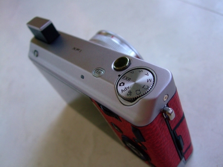 FUJIFILM＜富士フイルム＞ コンパクトデジタルカメラ　Xシリーズ　XF1