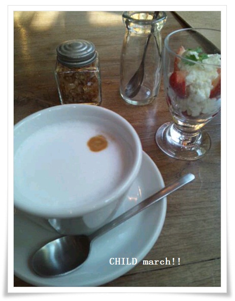 ４８　カフェ３.jpg