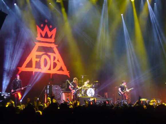 FALL OUT BOY