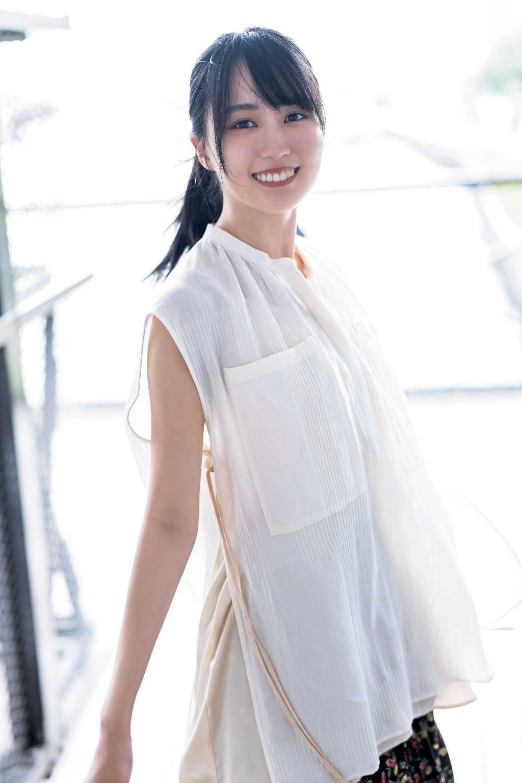 ☆祝☆【年間本ランキング2022】女性写真集;1位「賀喜遥香」！坂道