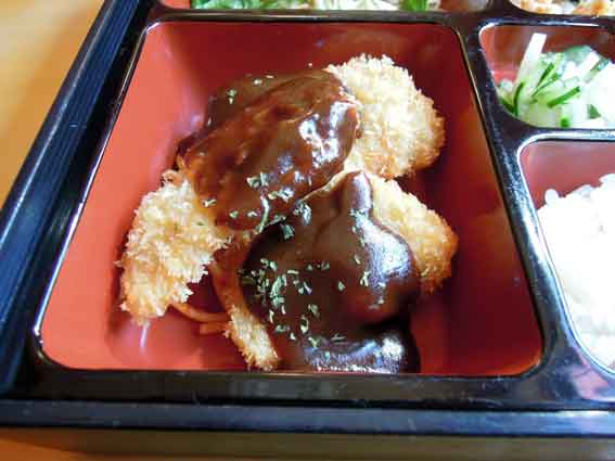 アメリカンステーションの「ポークカツ」-2♪