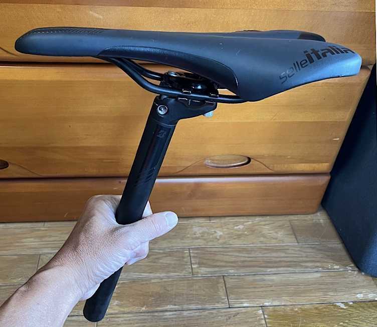 ロードバイク買ったら軽量化を始めよう！（2）サドル＆シート