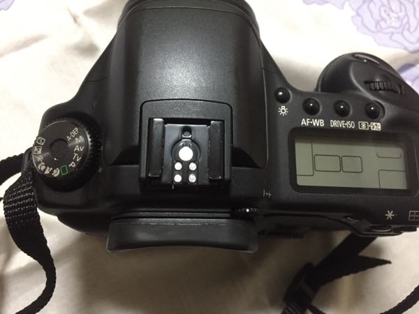 Canon EOS10D 35-80mm デジタル一眼レフカメラ 中望遠マクロ付 Canon EOS10D 35-80mm デジタル一眼レフカメラ 中望遠マクロ付