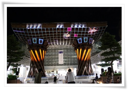 金沢駅 鼓門 プロジェクションマッピング-2 13.10.13