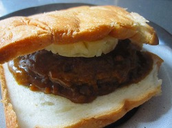 パン耳バーガー