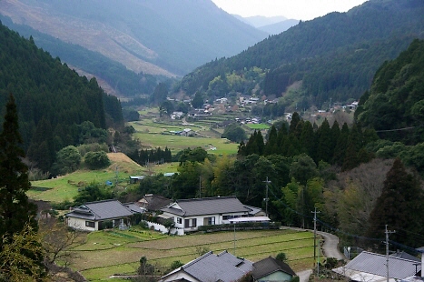 156.前にupした鉄橋が見えています