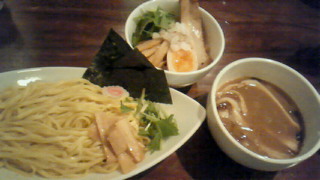 201206091521000.jpg