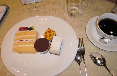 彰ウエディングケーキ