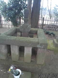 古河公方の墓所３