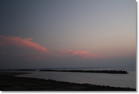 普正寺海岸-12 19：05　15.8.7