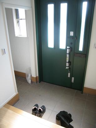 玄関内部.JPG