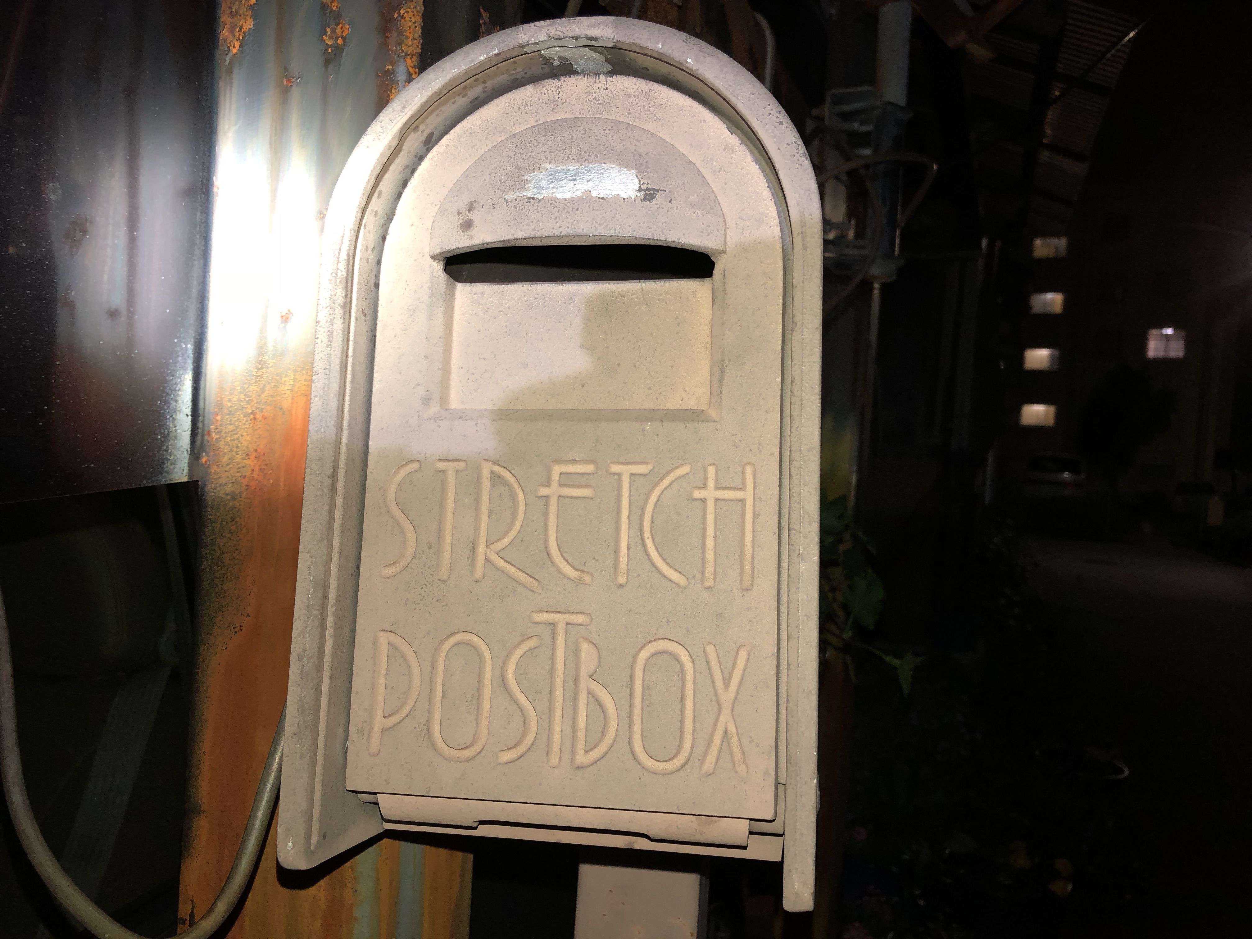 訳ありPOST stretch postbox 蓋のロックが壊れてましたが 修理いたし