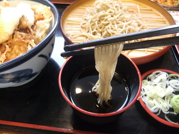 竹の塚６丁目・天丼てんやの小そばセット