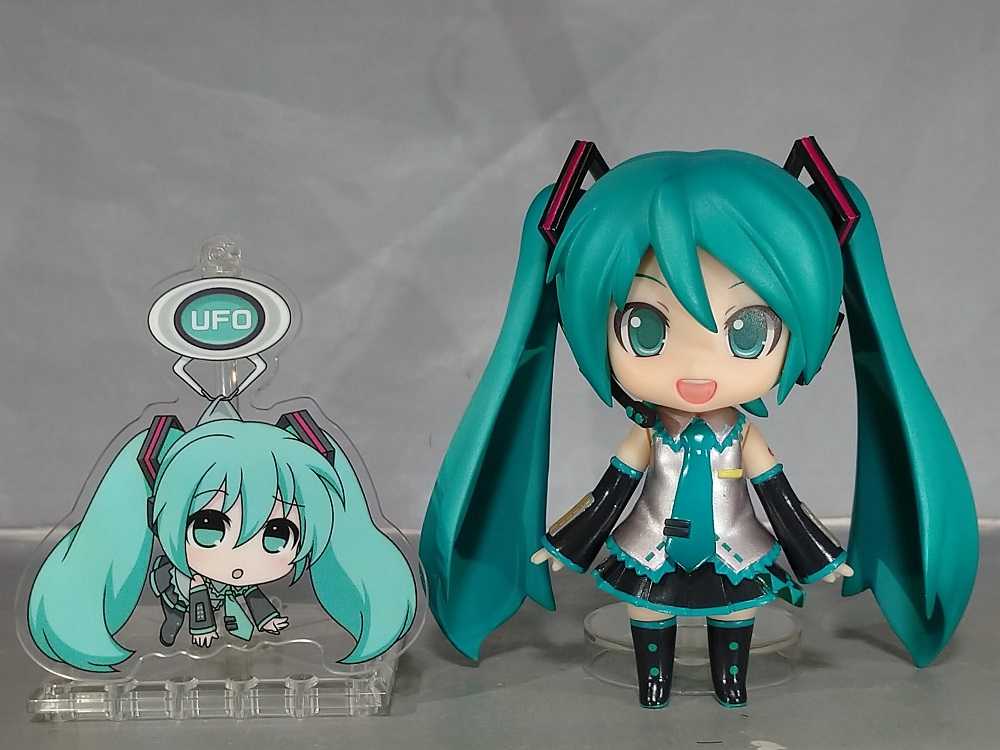 初音ミク フィギュアキーホルダー 初音ミク フィギュアキーホルダーセット - メルカリ