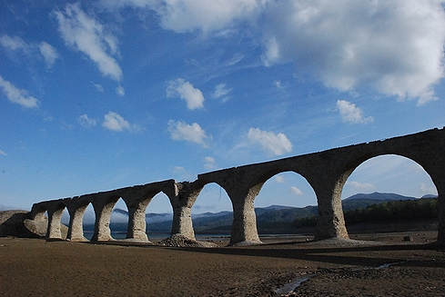 src_10893408.jpg 1401606246.jpg