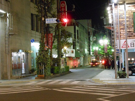 6夜の美殿町.JPG