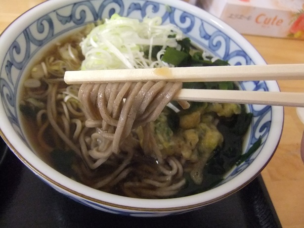 稲浪＠飯田橋野『春菊天そば