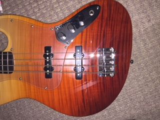 SELVA CUSTOM SHOP MOSES DINGY JAZZBASS | ミュージックマンの部屋 - 楽天ブログ