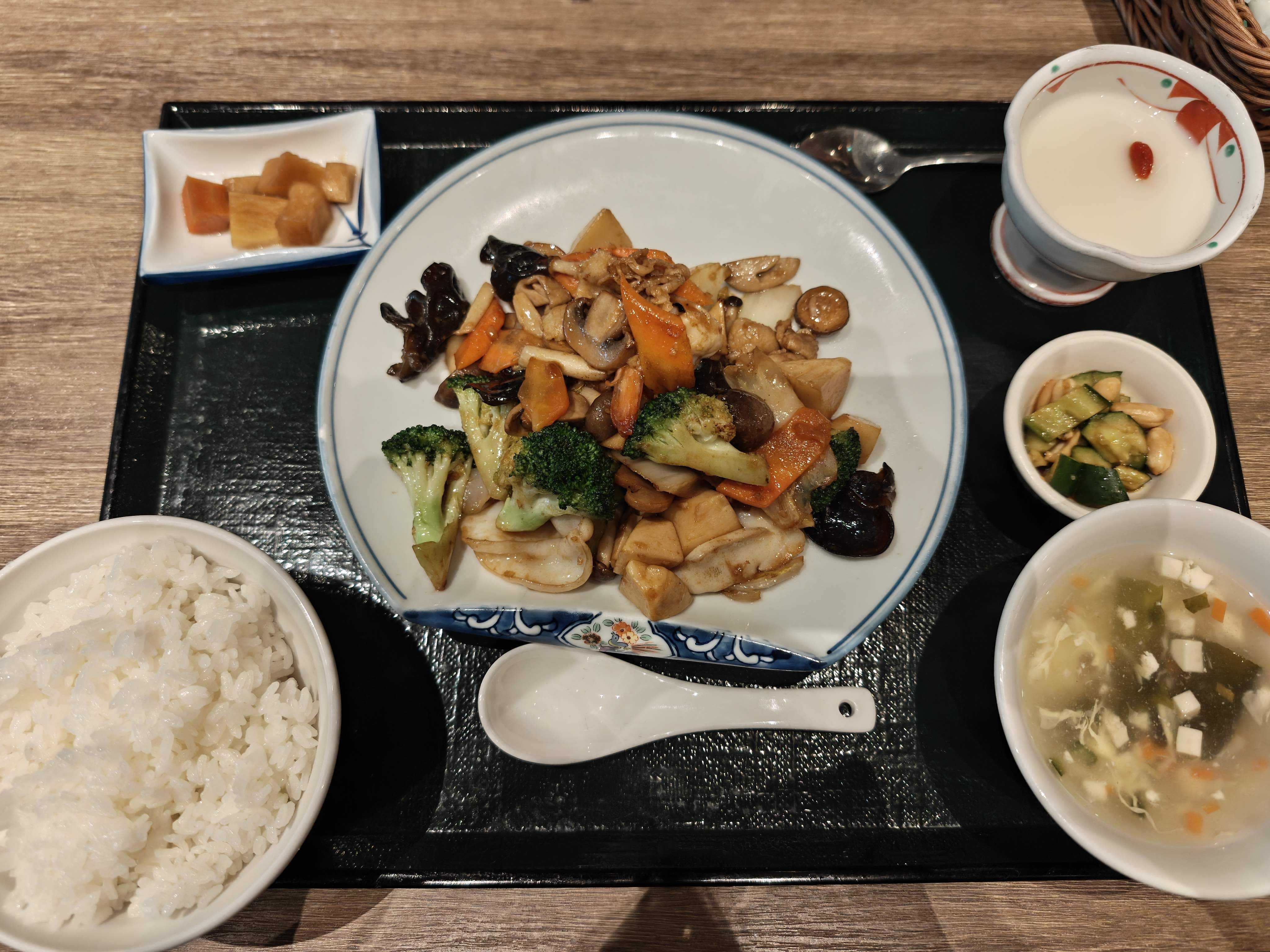 中華料理 蘭苑　中華料理 蘭苑　ひとりランチ　八宝菜