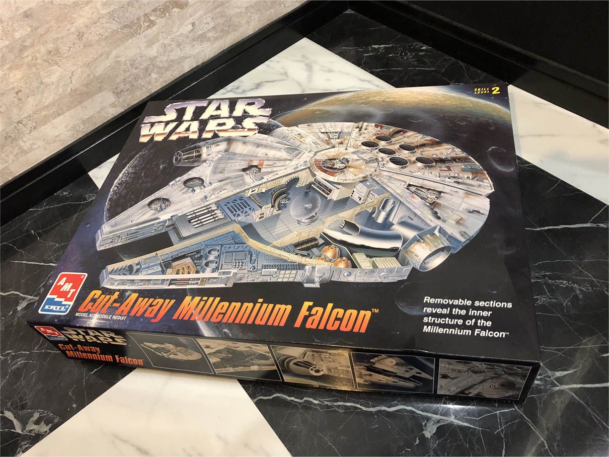 スターウォーズグッズ 15 AMT ERTL STAR WARS Cut-Away Millennium Falcon |  SKYTIMEの好きなモノ！ - 楽天ブログ