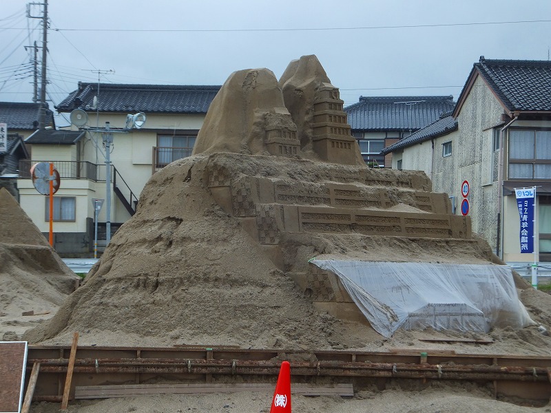 2014.07.21 サンドアート製作中 007.jpg