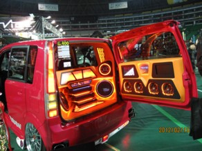 2012カスタムカーショー3.jpg