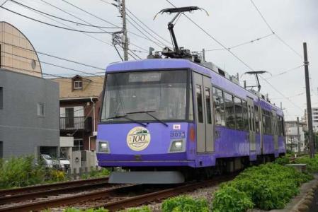 東急 世田谷線「玉電110周年 幸福の招き猫」ラッピングIn 下高井戸