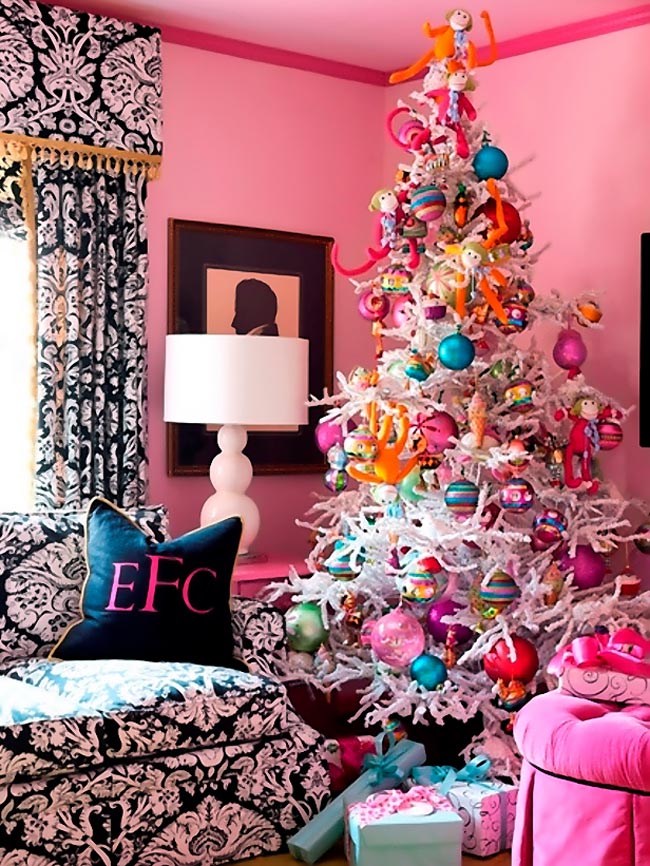 Whimsical-Decor-Fun-Christmas-tree-Decoration-Ideas-that-Suit-Your-Style.jpg
