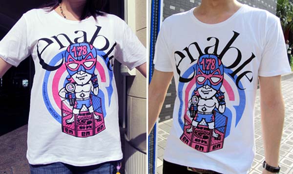 6 ファイナルグッズ UネックTシャツ 男女.JPG