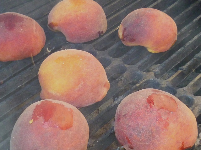 0513 Grill Peaches.jpg
