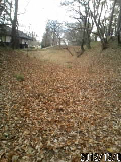 はしっこの土塁２