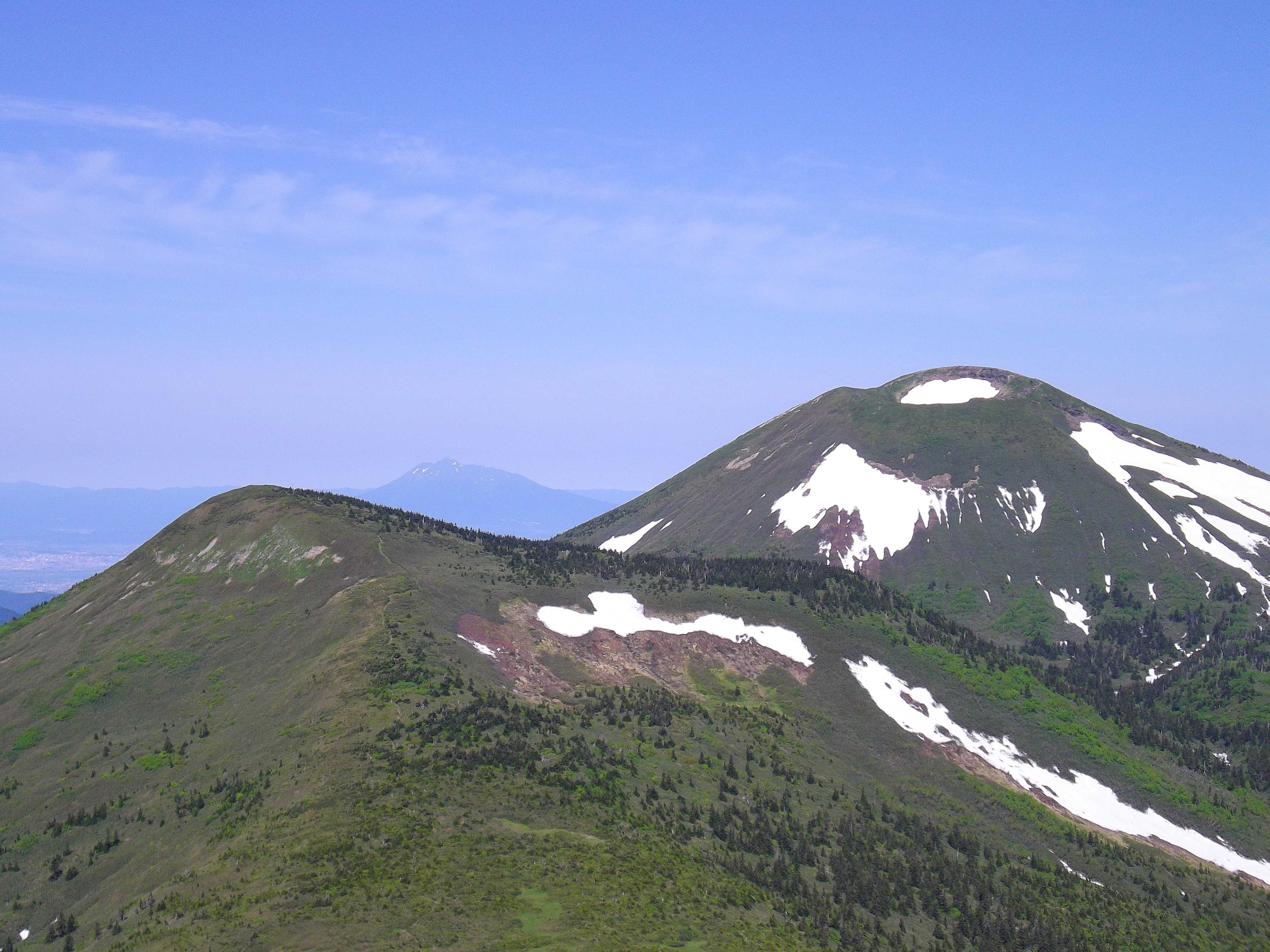 初夏の八甲田山高田大岳登山はNWで。 | ANWC 青い森ノルディックウォーキングクラブ - 楽天ブログ