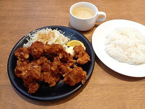 からあげ ガスト