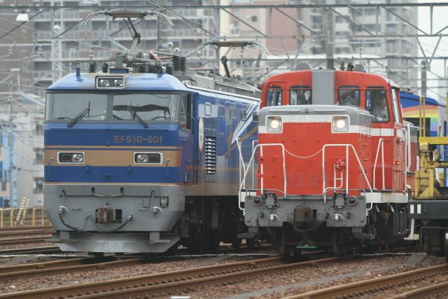 アンパンマン列車 DE10牽引に 交換3